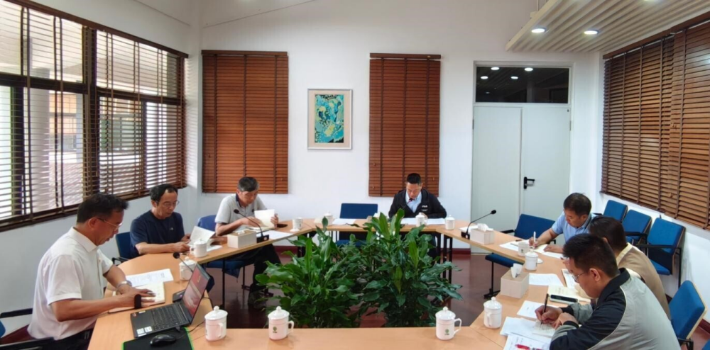 版纳植物园举办树立和践行正确政绩观学习教育读书班